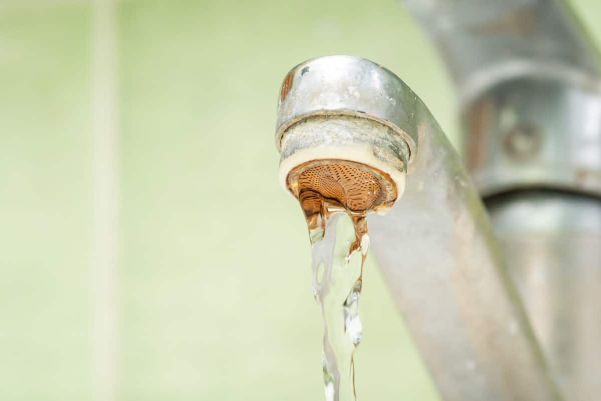 Top 5 Signs of Hard Water Damage.