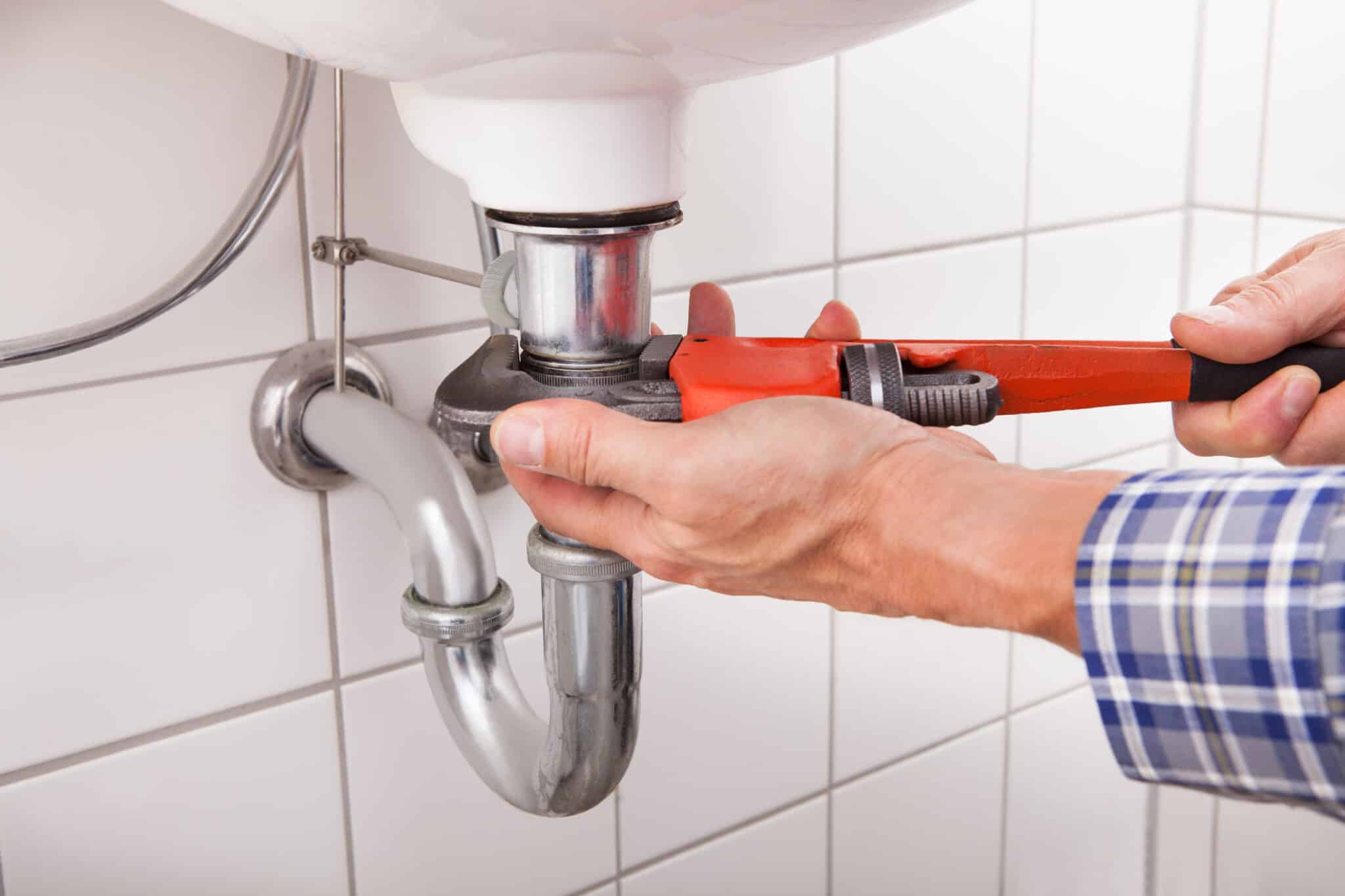 Maintenance sink pipe in bathroom, Low Water Pressure.