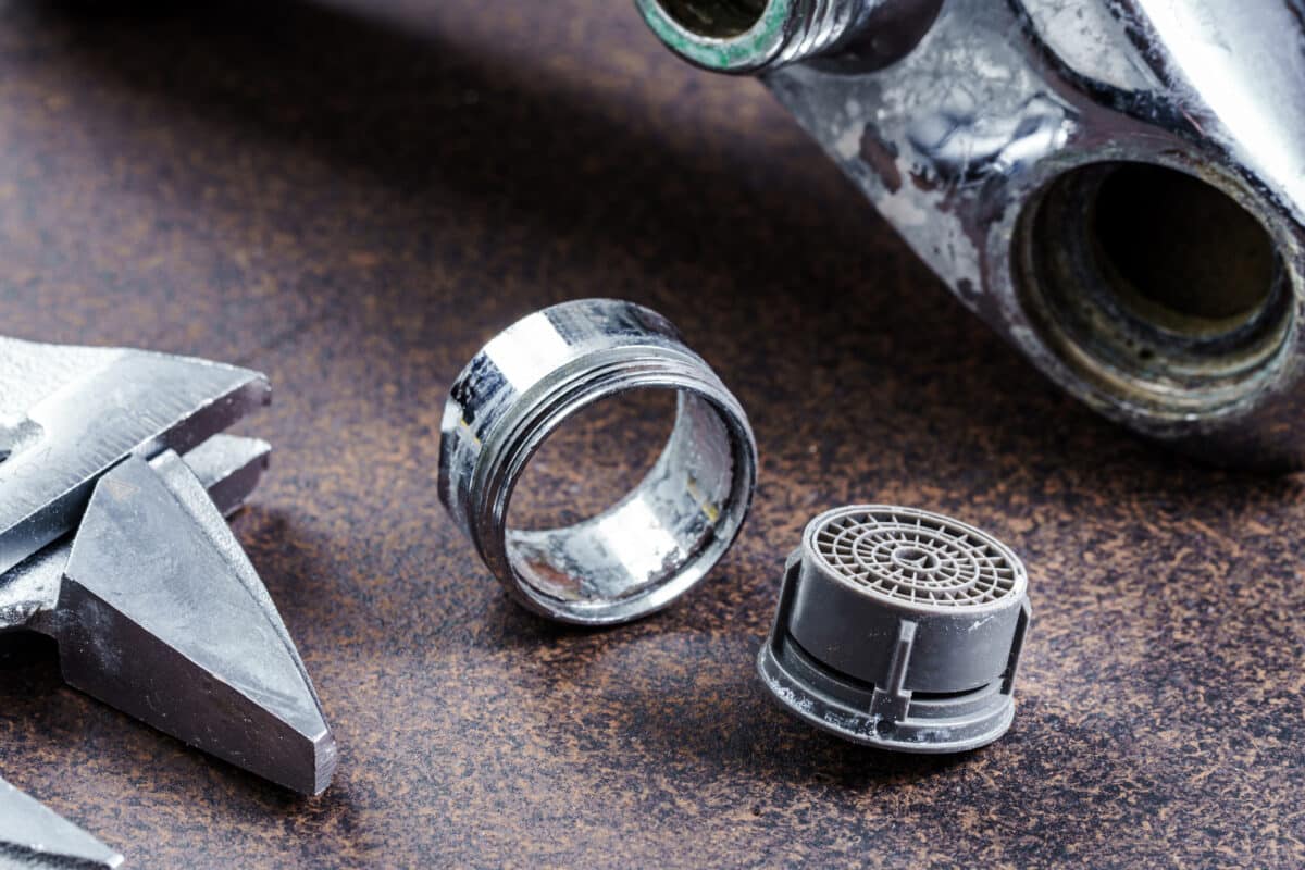 Faucet Aerator Installation
